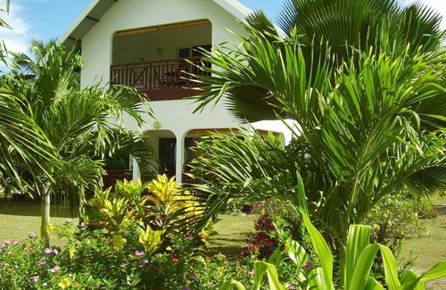 Cerf Island Apartment | Fairytern Chalets