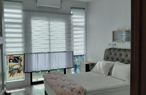 Bukit Kayu Hitam House | Faisal Nurul Homestay Guest House