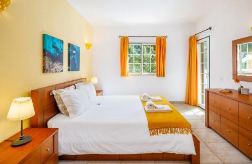 Aldeia das Acoteias Villa | Falésia Beach Villa by The Portuguese Butler