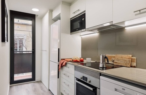 Les Corts Apartment | Falco - 2 bedrooms with shared pool in Les Corts