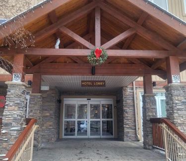 Canmore Apartment | Falcon Crest Canmore Banff