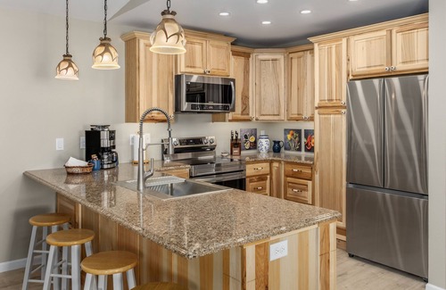 Downtown Leavenworth Condo | Falcon's Nest 2 Bedroom Condo by RedAwning