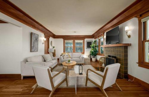 Hillcrest House | Falcon Street Retreat - Your Cozy San Diego Getaway