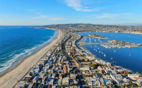 Hillcrest House | Falcon Street Retreat - Your Cozy San Diego Getaway