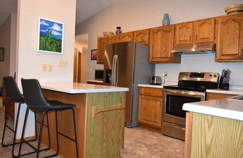 Oostburg Condo | Fall and Holiday Dates Available! Long stays welcome!