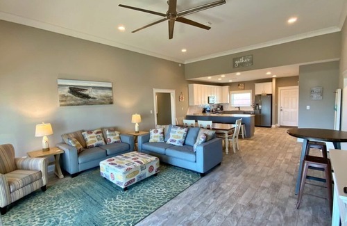 Morgantown House | Fall Dates on Sale! Morgantown w/Pools and Tennis!