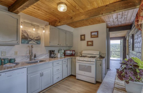 San Juan River Village House | Fall Escape Special: 15% Discount Ends Nov 22!