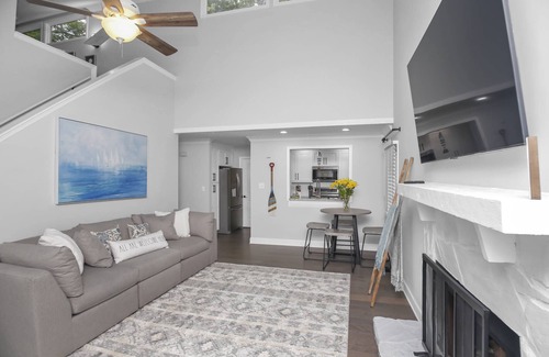 Waleska House | Fall Sale: 15% Off 3+ nights – thru Nov 30!