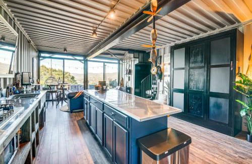 Fallbrook House | Fallbrook Airplane Home with Fire Pit and Mtn Views!