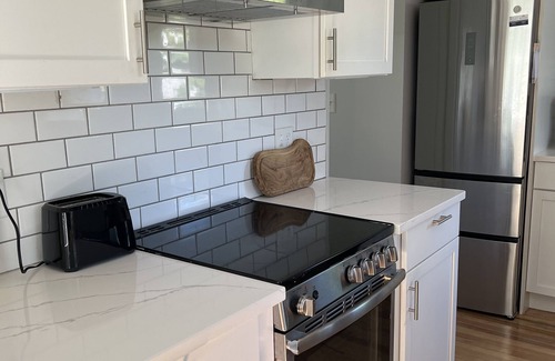 Mara Vista House | Falmouth Beach Cottage – August & September Dates Available!