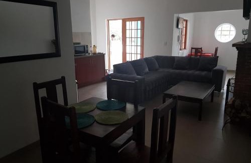 Mowbray House | Fama Lodge Single Rooms