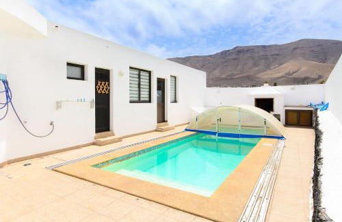 Urbanizacion Famara Apartment | Famara Beach Apt