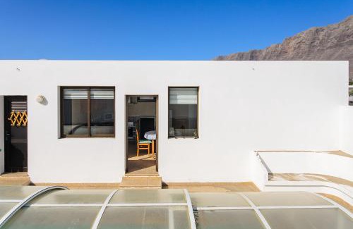 Urbanizacion Famara Apartment | Famara Beach Apt
