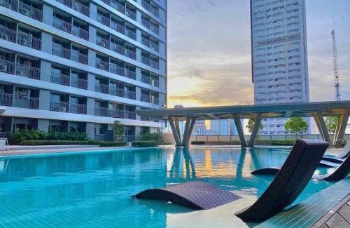 Highway Hills Hotel | Fame Residences Tower 2