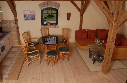 Puddemin Apartment | famielienfreundliche apartments in an old stable building in the field