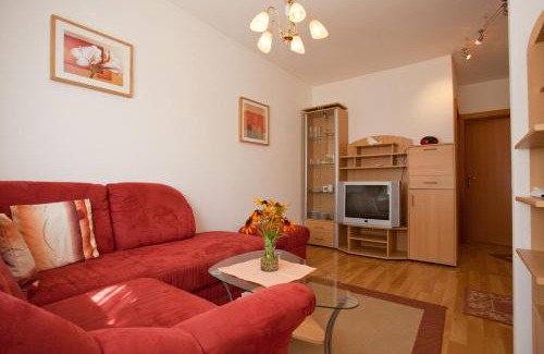 Sankt Martin am Tennengebirge Apartment | Familiengästehaus Ingrid