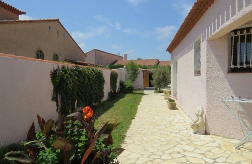 Saint-Hippolyte House | Family villa private pool near beach 6PC7