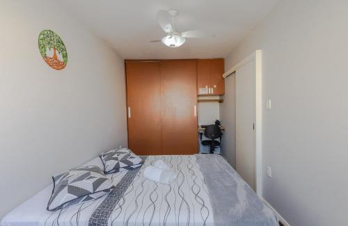 Jardim Botanico Apartment | Familiar II 2km da PUC II 4km do Centro ll Wi-Fi 600 Mega ll 780m da Av Ipiranga ll 2km Hospital São Lucas PUCC ll 4,9km da Rodoviária ll 8km do Aeroporto ll