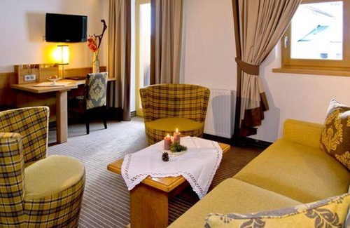 Muhlthal Apartment | Familien Zimmer Schneerose - Hotel Bergkristall