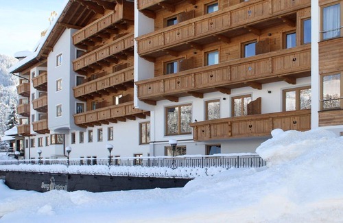 Muhlthal Apartment | Familien Zimmer Schneerose - Hotel Bergkristall