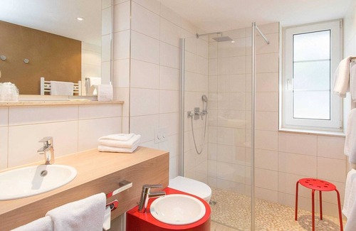 Trassenheide Resort | Familienapartment - TUI Suneo Kinderresort Usedom