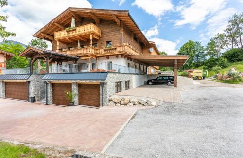Lofer Apartment | Familienbauernhof Bairau Grubhörndl