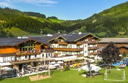 Radstadt Apartment | Familiensuite Edelweiß 1-3 - Hotel Taxerhof