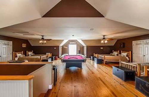 Danielsville House | Families, weddings and corporate retreats, close to Athens, Georgia