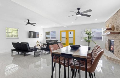 Oviedo House | Family 3br Getaway Orlando Fun & Attractions