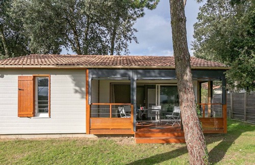 Bretignolles-sur-Mer Ski Chalet | Family accommodation for holidays in Brétignolles