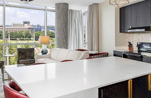 Downtown Atlanta Resort | Family Adventures in the Heart of Atlanta – Wyndham Atlanta 2-Bedroom Deluxe