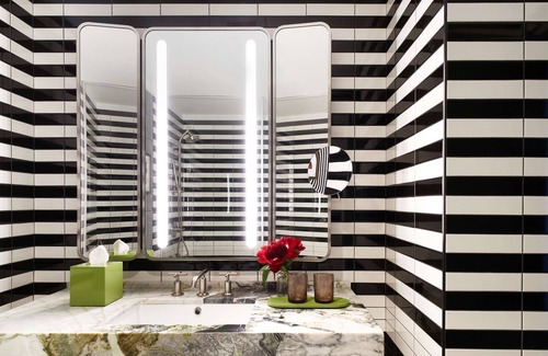 Central Park South Hotel | Family and Friends Getaway! Four Pet-friendly Units Near Museum of Modern Art!
