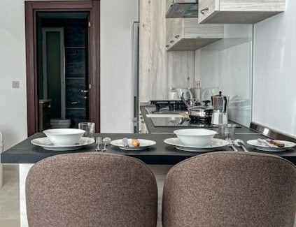 San Gwann Apartment | Family apartment for 3 with balcony - By Solea