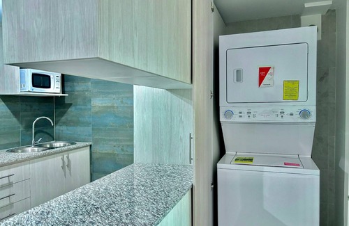 Miraflores Apartment | Family Apartment in La Mariscal with Gym Access Metro and Historic Center