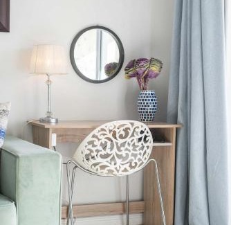 Lagoon Beach Apartment | Family Apartment with Uninterrupted Ocean Views