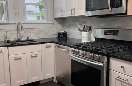 Manasquan House | Family beach house ONE block to town!