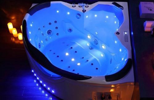 Kielce Apartment | Family & Business Sauna Apartments No7 Złota Centrum VIP Unikat SPA - 3 Bedroom with Private Sauna, Jacuzzi, Balcony, Parking -Piękny Apartament