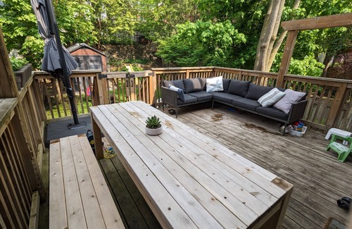Guelph House | Family Century Home Near Downtown Guelph