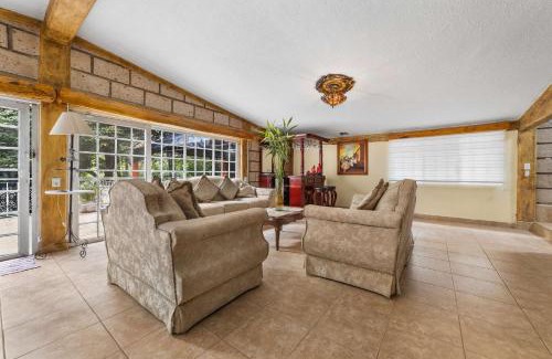 Villa Guerrero Ski Chalet | Family Chalet in Villa Vicente 4 Bedrooms