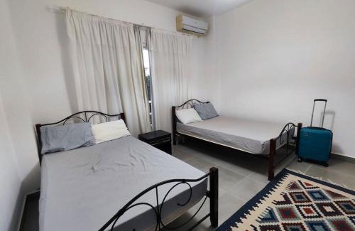 Sidi Abd El-Rahman Apartment | Family Chalet with Garden Amwaj