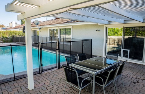 Fullerton House | Family & Children Friendly House w Pool and Security Gate - Central to OC & LA