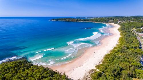 Narrawallee House | Family Coastal Escape Narrawallee NSW