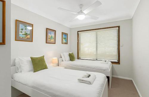 Narrawallee House | Family Coastal Escape Narrawallee NSW