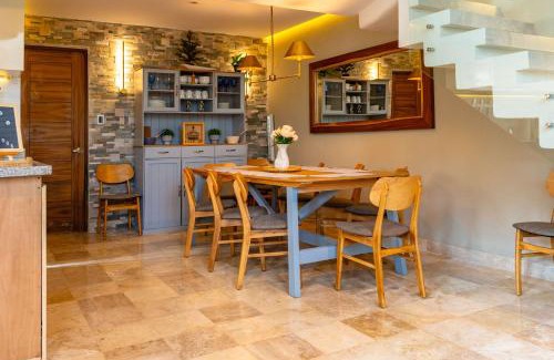 Playa Diamante House | Family Condo with 3 Bedrooms Pool & Hot tub