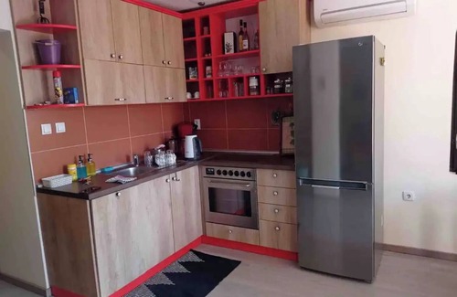 Petrovaradin Cottage | Family cottage with Heated Pool & Vineyard views
