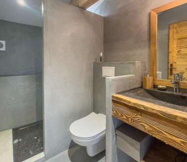 Les Carroz-d'Araches Ski Chalet | Family Cottage, Panoramic View