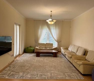 Bosteri House | Family cottage