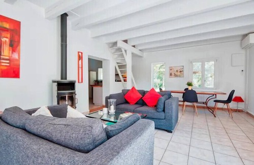 Fuveau House | Family cottage with private pool