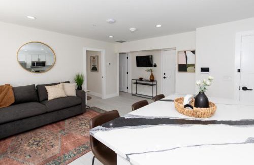 Sandusky House | Family Duplex Suite in Downtown Sandusky Sleeps 12!