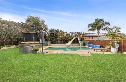 Cronulla House | Family Entertainer Renovated Pool House